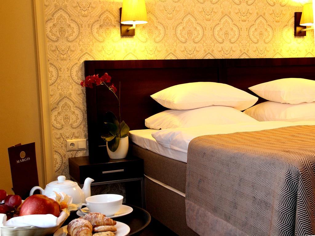 Margis Hotel & Spa Trakai Exteriör bild