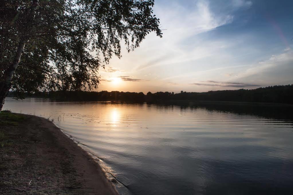 Margis Hotel & Spa Trakai Exteriör bild