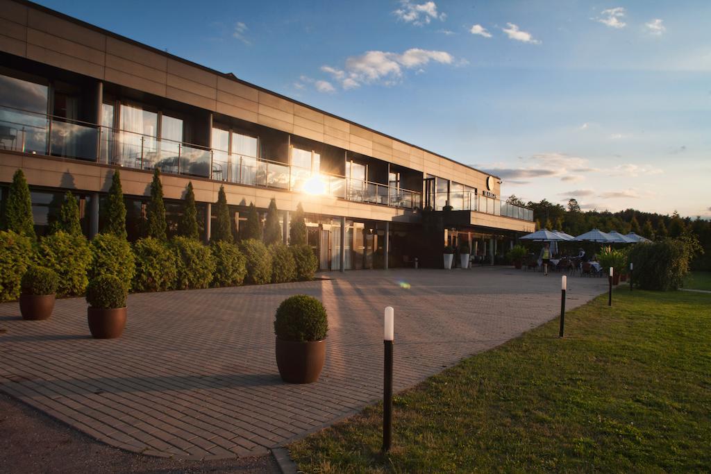 Margis Hotel & Spa Trakai Exteriör bild